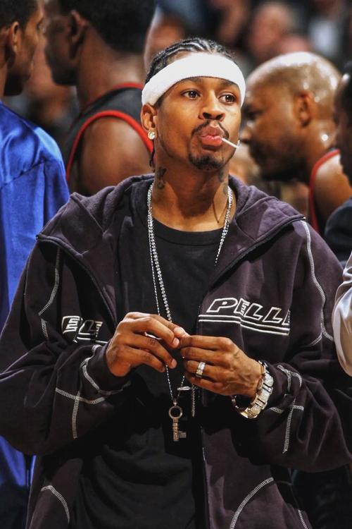 图片报：多特高层现在目标是联赛亚军、欧冠联赛阶段前八晋级（《图片报》：多特高层将目标定为联赛亚军与欧冠八强）