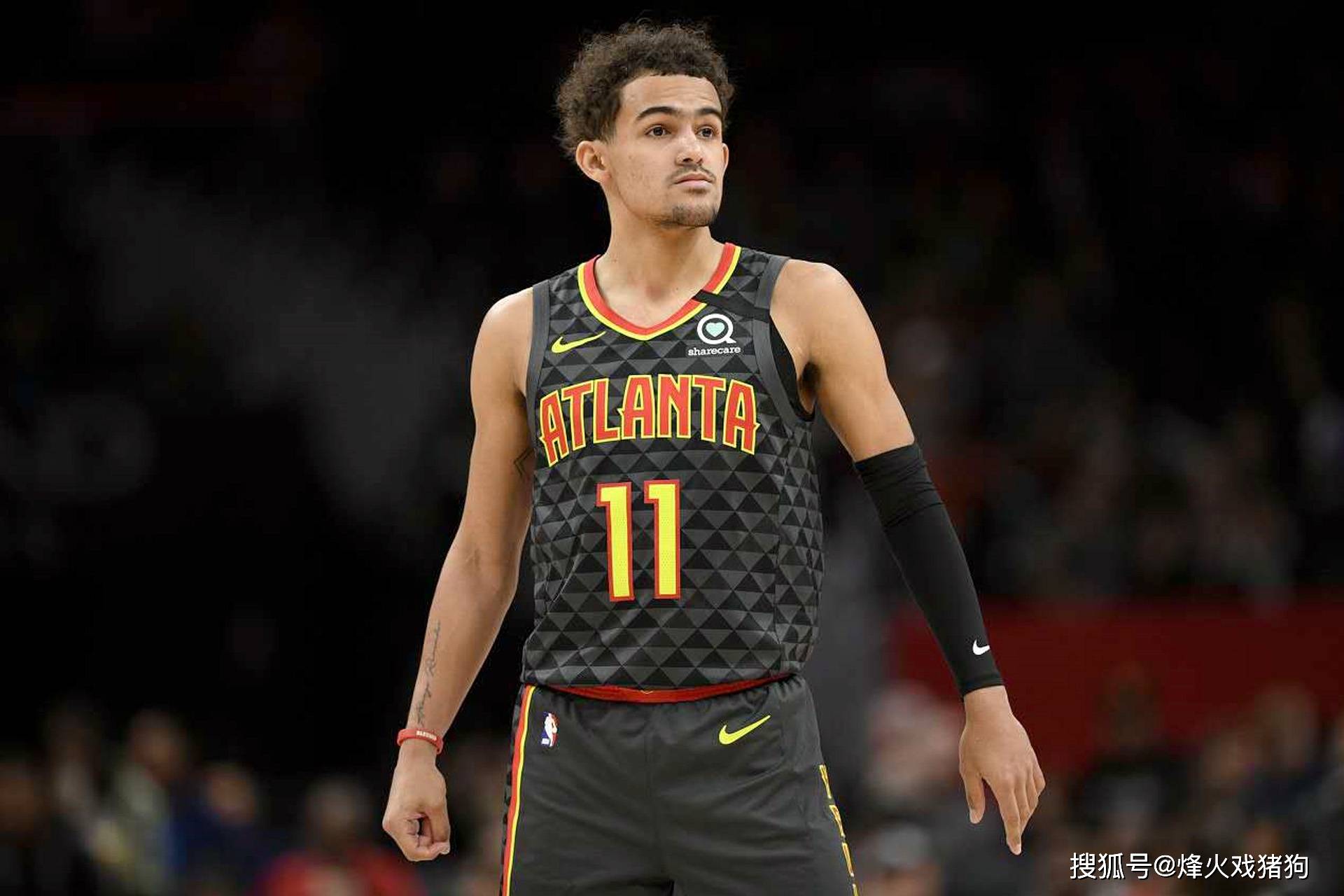 西甲半场：布坎南世界波破门，比利亚雷亚尔暂1-0赫塔菲（西甲半场战报：布坎南精彩远射建功，比利亚雷亚尔暂1-0领先赫塔菲）