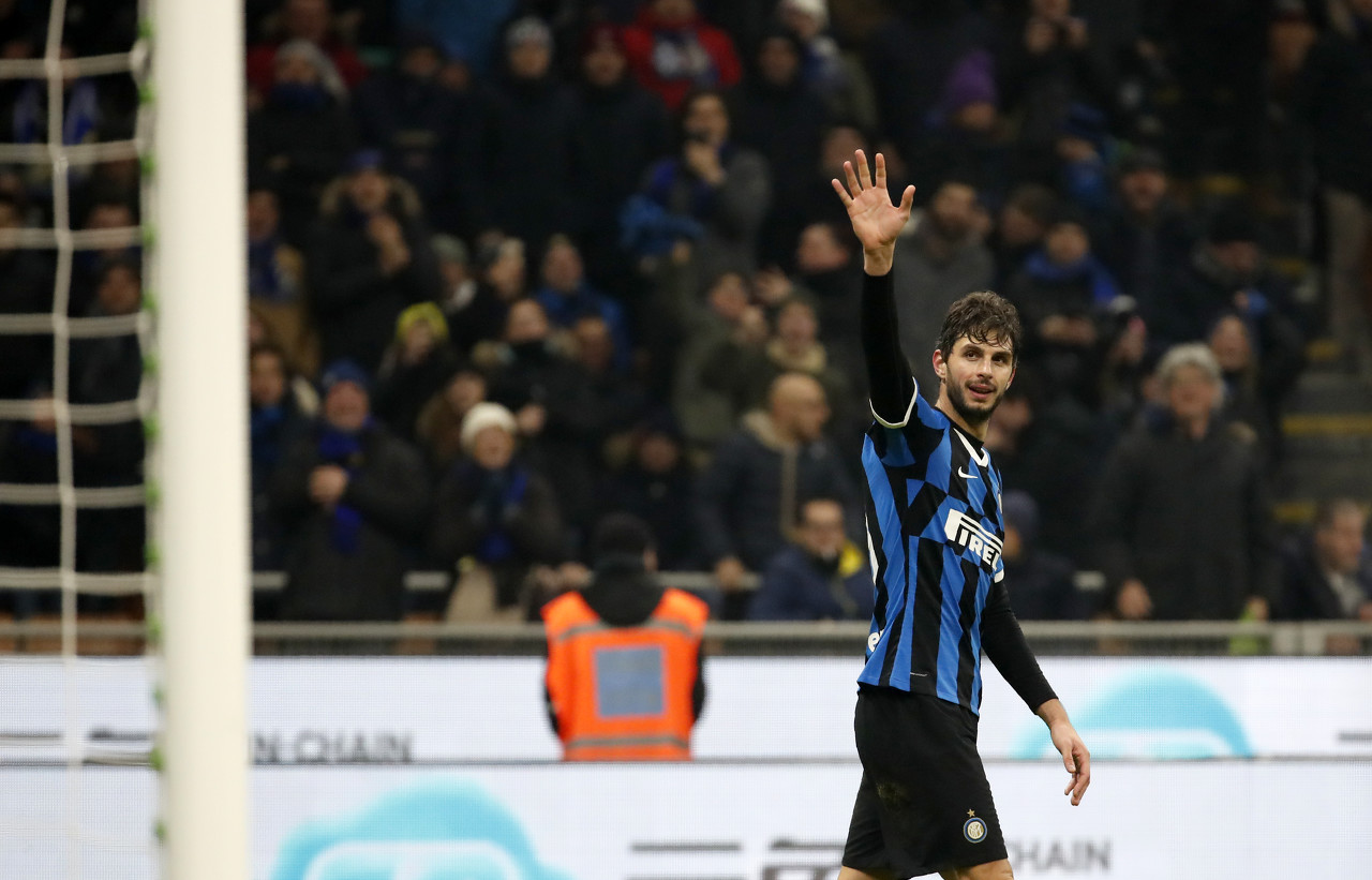 罗马诺：J罗将离开莱昂，2026年他将再度成为自由球员（罗马诺：J罗将告别莱昂，2026年重回自由身）