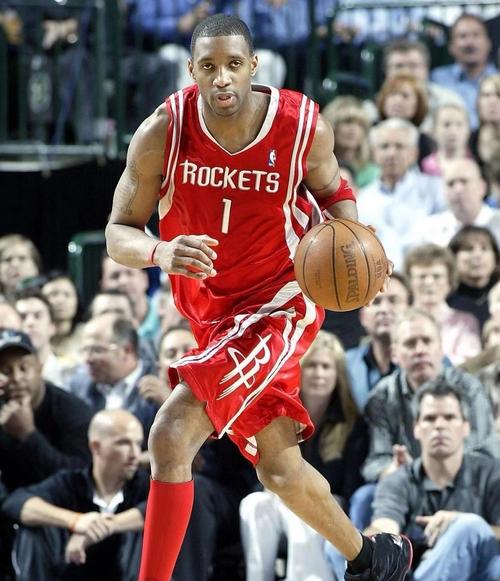 斯基拉：比萨想租借国米的卡尔博尼和罗马的皮西利（斯基拉：比萨有意从国米与罗马租来卡尔博尼、皮西利）