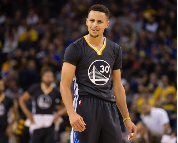 小蜘蛛未获最佳前锋提名，冈萨雷斯晒照：显然他们什么都不懂（小蜘蛛落选最佳前锋提名，冈萨雷斯晒照发声：他们显然不懂球）