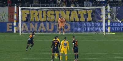 瓜迪奥拉双喜临门！福登三轮5球，曼城3-0大胜最强升班马宣战皇马