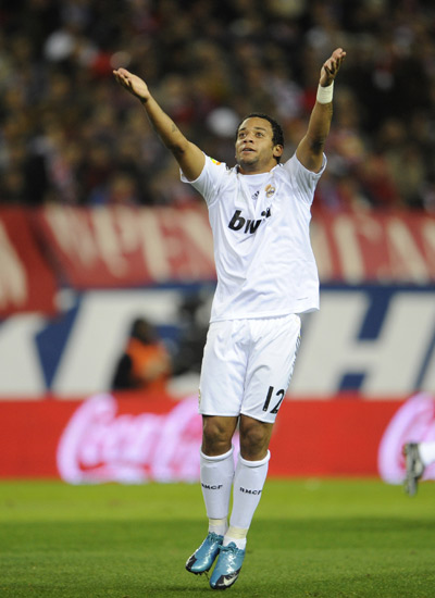 R.I.P.，哥伦比亚16岁小将在水坝游泳时溺亡，父亲为救他也不幸罹难