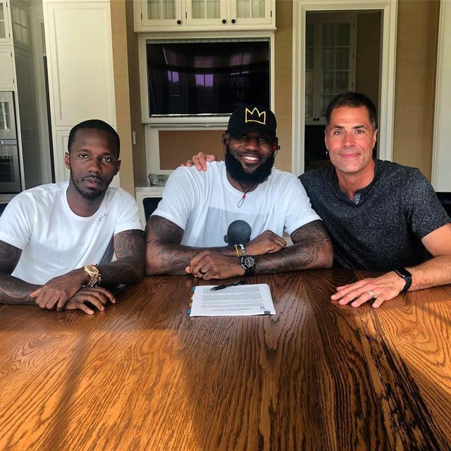 鲁媒：限制投入更需加快造血，中国职业足球生存困境并未解决（鲁媒：控投之下更需加速造血，中国职业足球生存困局仍未解）