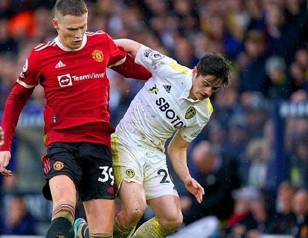 实现中超三连冠、队史第4冠，海港官方社媒发文庆祝