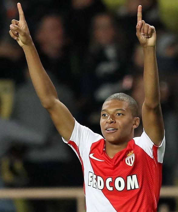 中超转会市场大变动！三笔重大交易同时曝光，深圳大连国安成最大赢家（中超转会风云突变：三笔重磅交易齐曝光，深圳、大连、国安成最大赢家）