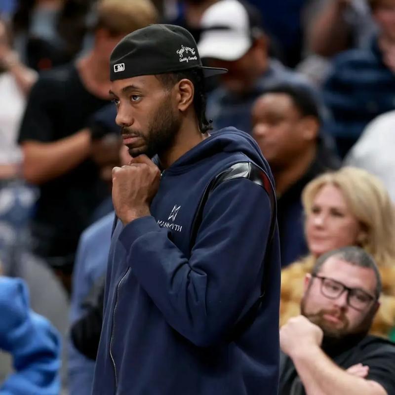 43.3米超远吊射破门，亚当斯创造本赛季英超最远距离进球（亚当斯43.3米超级吊射，刷新本赛季英超最远进球纪录）