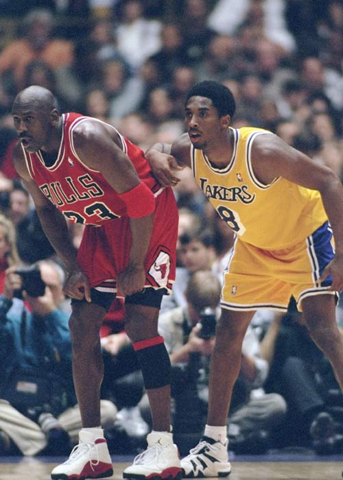 33岁内马尔17分钟戴帽救赎，3场轰5球1助冲击明年世界杯（33岁内马尔17分钟上演帽子戏法强势回归，近3场5球1助剑指明年世界杯）