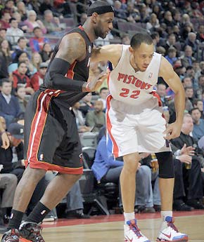 库里的表现 库里的表现