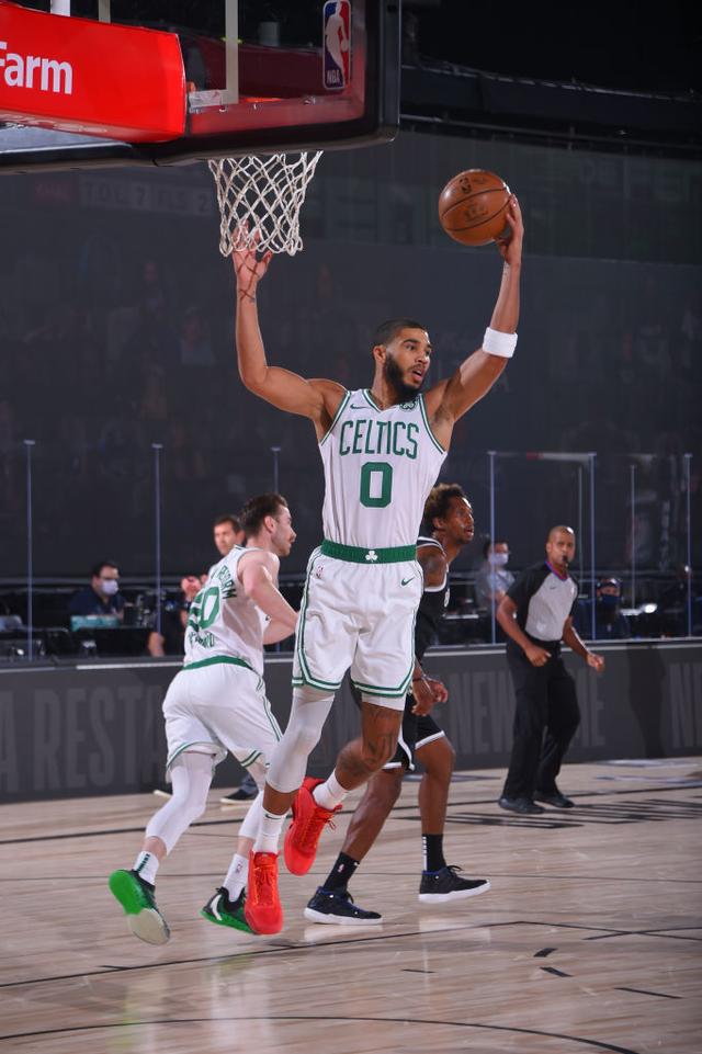 巴伦西亚的 巴伦西亚的