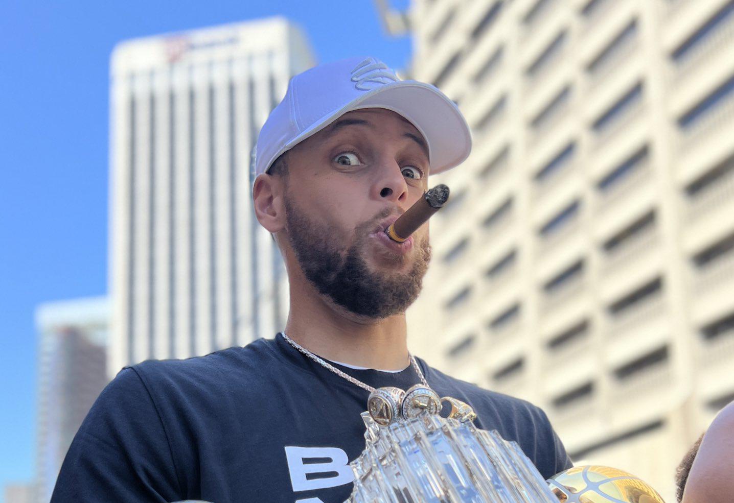 凭借萨维尼 凭借萨维尼